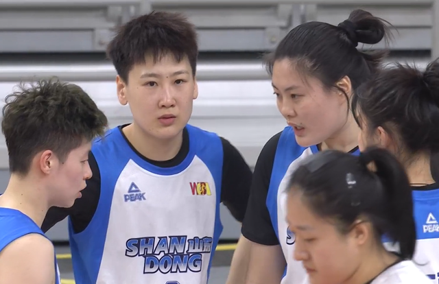 山东女篮64-72山西女篮